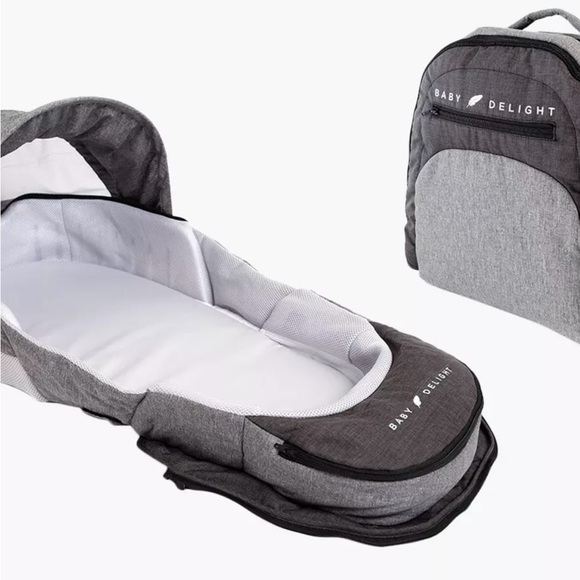 EC Baby Delight Snuggle Nest Adventure Portable Sleeper/Travel Bed & Bassinet - Picture 2 of 6